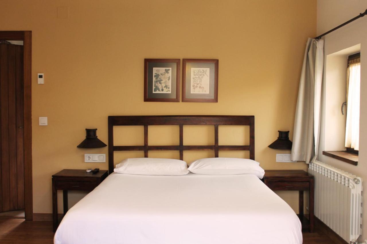 Los Corrales De Soto Hotell Soto Real Eksteriør bilde