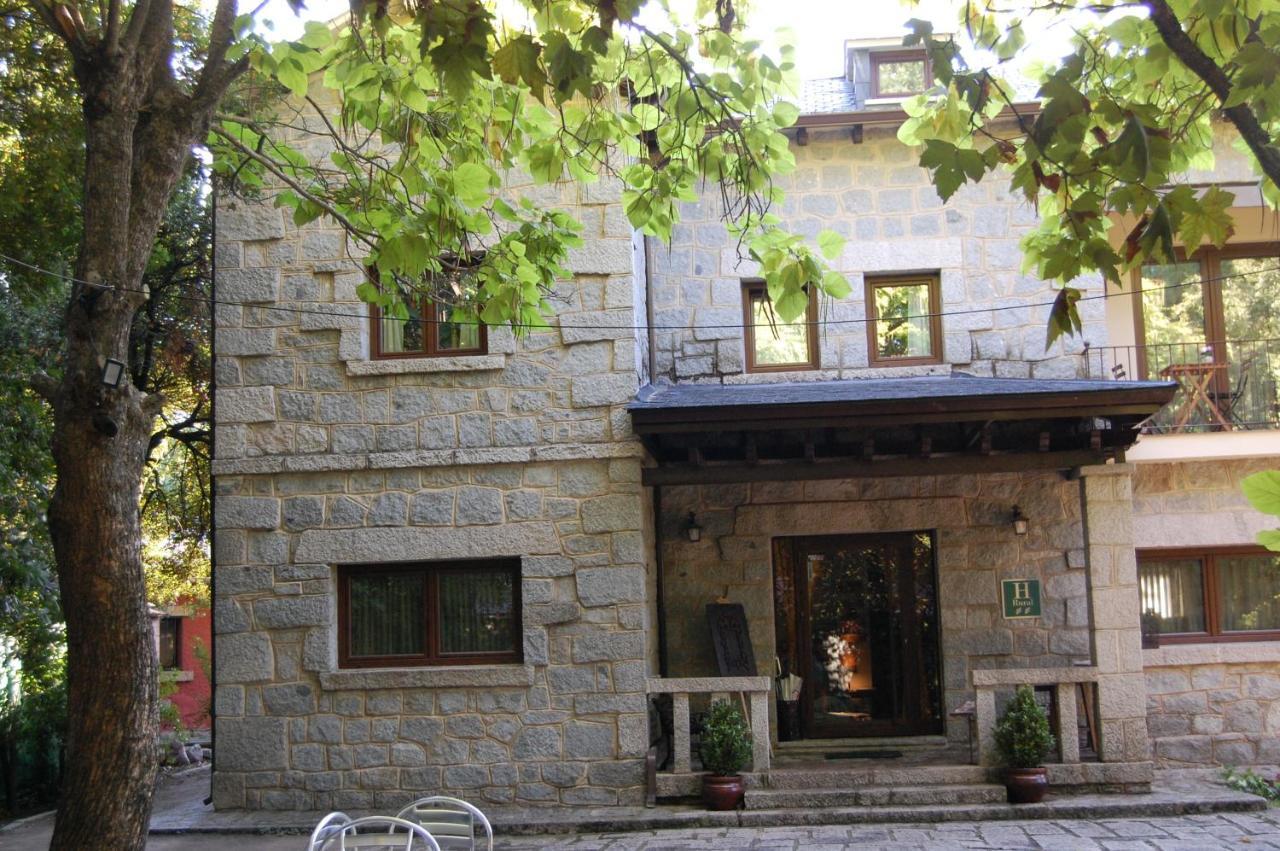 Los Corrales De Soto Hotell Soto Real Eksteriør bilde